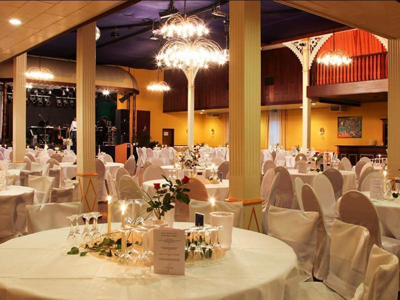 Hotel Im Schuetzenhof, 제베 외부 사진