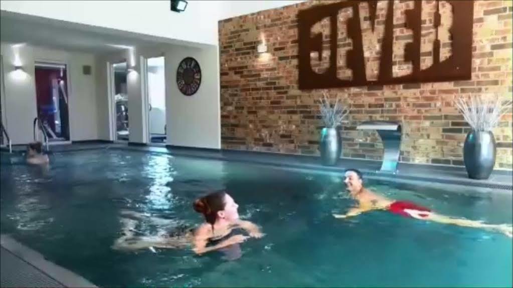 Hotel Im Schuetzenhof, 제베 외부 사진